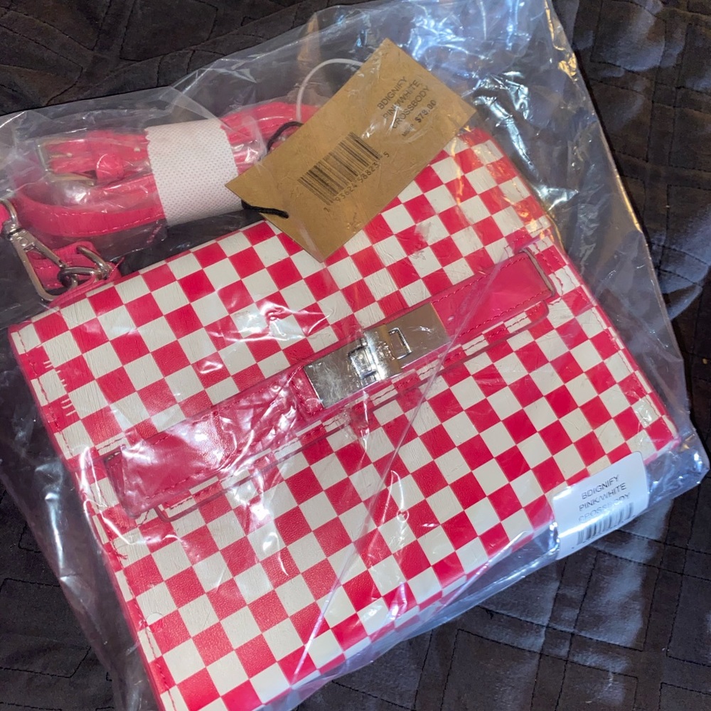 Steve Madden pink and white checkered crossbody